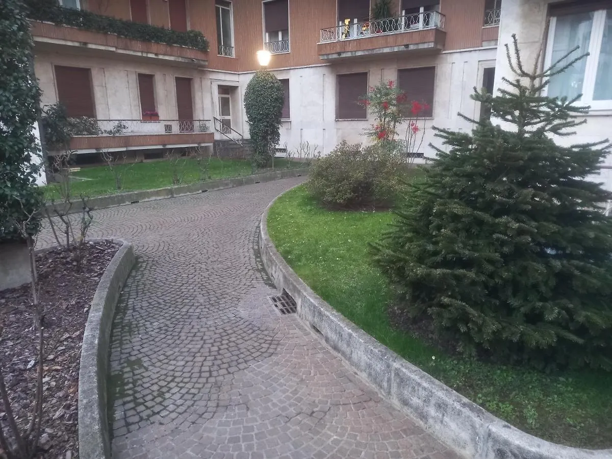 Bilocale 7 Piano Balcone Vista Skyline Apartment Milan Italy