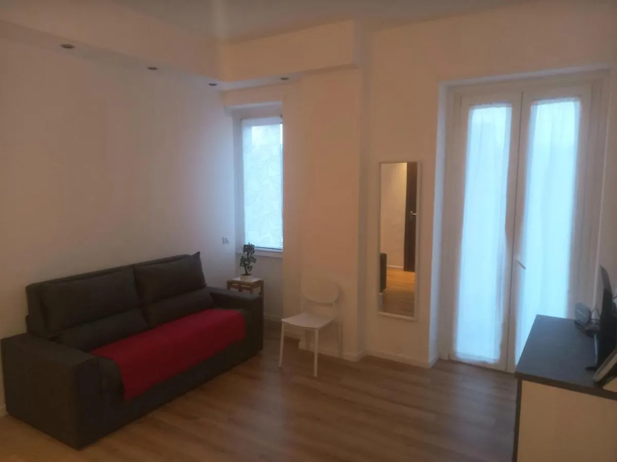 Apartament Bilocale 7 Piano Balcone Vista Skyline Mediolan Włochy